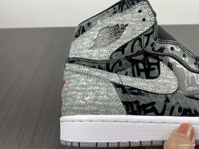 Rebellionaire Air High 1 Jordan OG 555088-036 0821